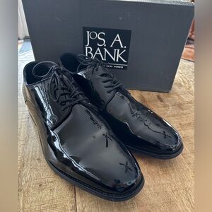 Jos. A. Bank Men's Glossy Black Shoes - size 12 W - Worn once